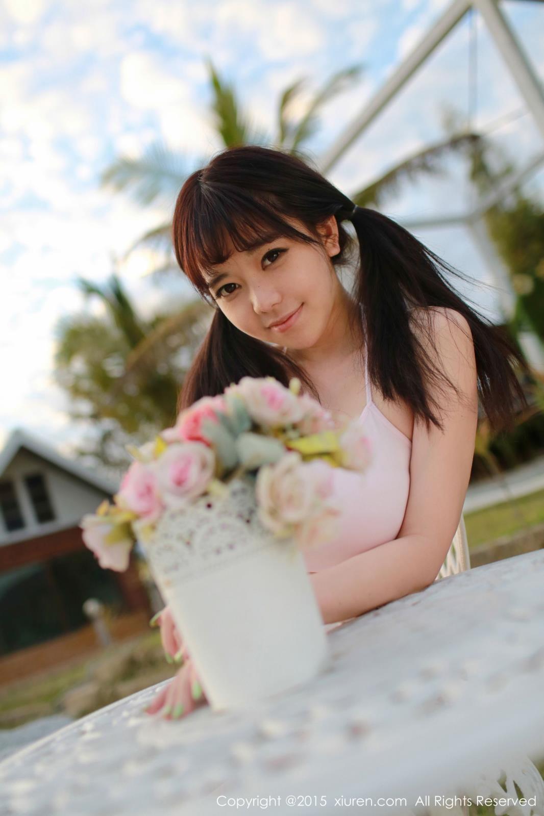 性感美女刘飞儿Faye童颜巨乳修长美腿清迈旅拍