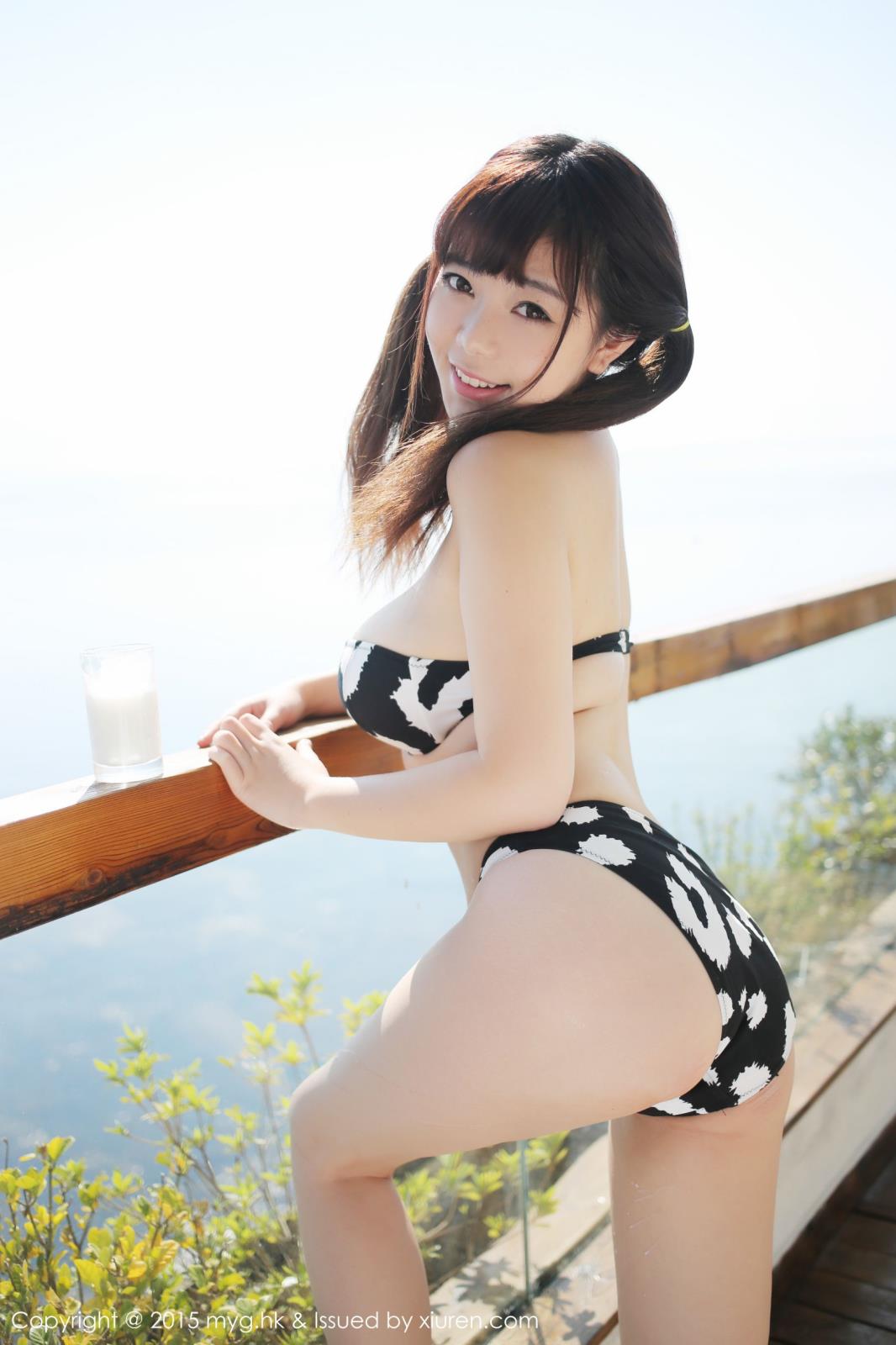 美媛馆皮裤美女刘飞儿Faye巨乳诱惑大尺度私房照
