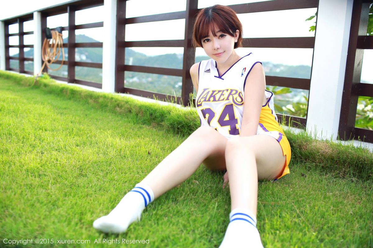 篮球宝贝刘飞儿Faye科比篮球服胶带束缚巨乳套图