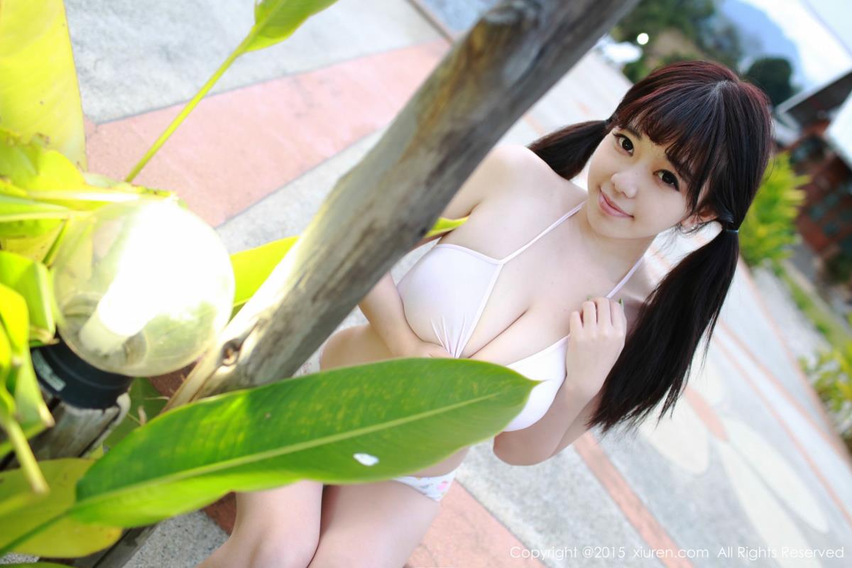性感美女刘飞儿Faye童颜巨乳修长美腿清迈旅拍