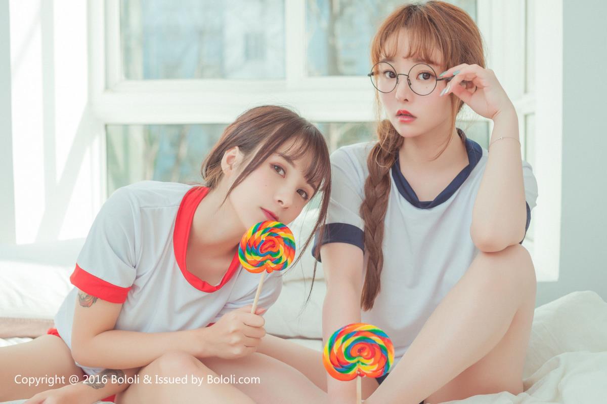 波萝社姐妹花柳侑绮/夏美酱超大尺度丝袜美腿写真
