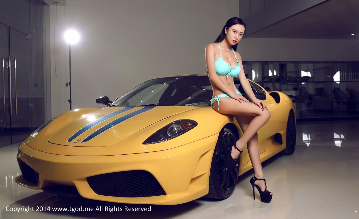 推女神香车美女黄可christine白皙爆乳内衣诱惑套图