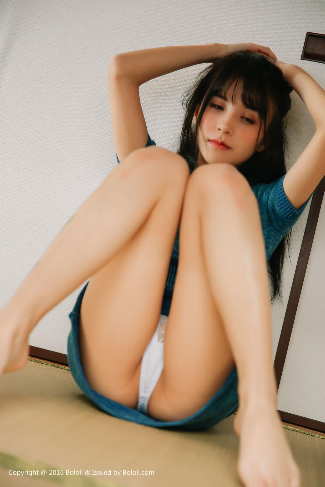 性感嫩模夏美酱白皙美胸黑色蕾丝内衣诱惑套图