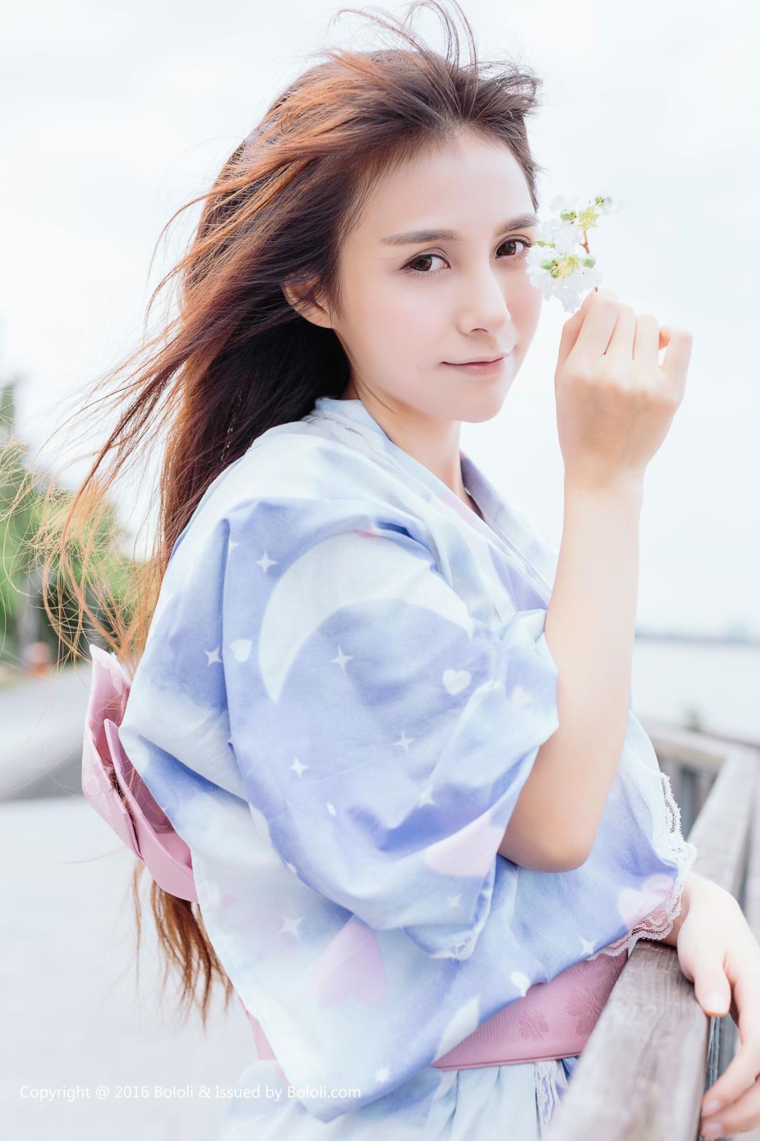 性感女神夏美酱夏日浴衣清新唯美写真