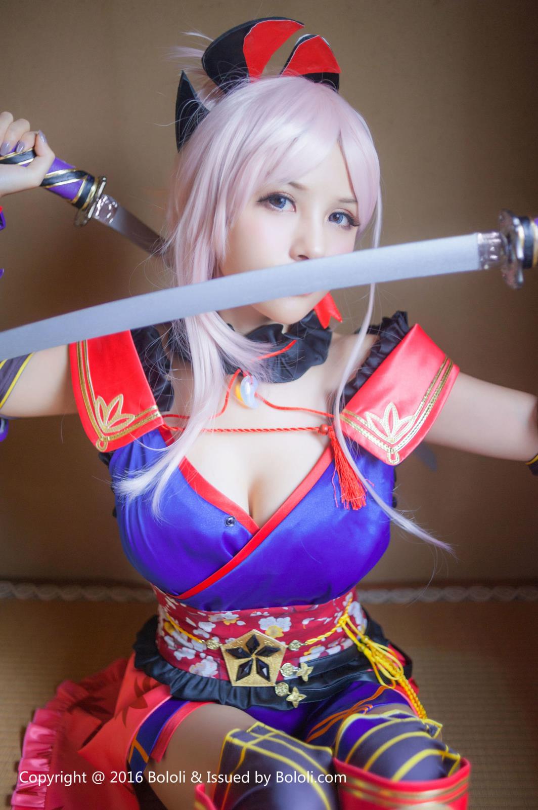 COSer夏美酱古典风COSPLAY宫本武藏露爆乳福利