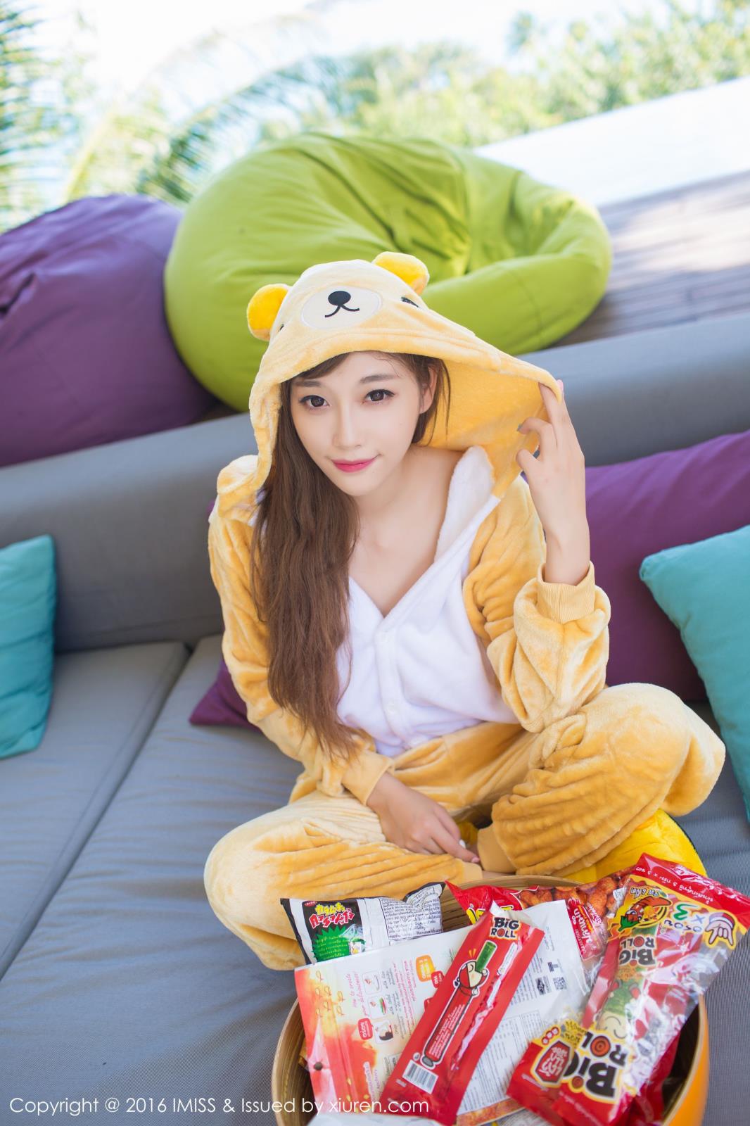 旗袍美女sugar小甜心CC黑丝美腿苏梅岛旅拍