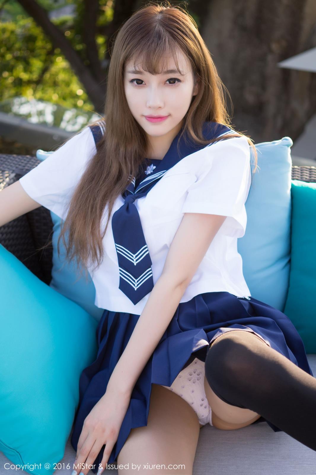美女模特sugar小甜心CC比基尼学生装制服诱惑苏梅岛旅拍