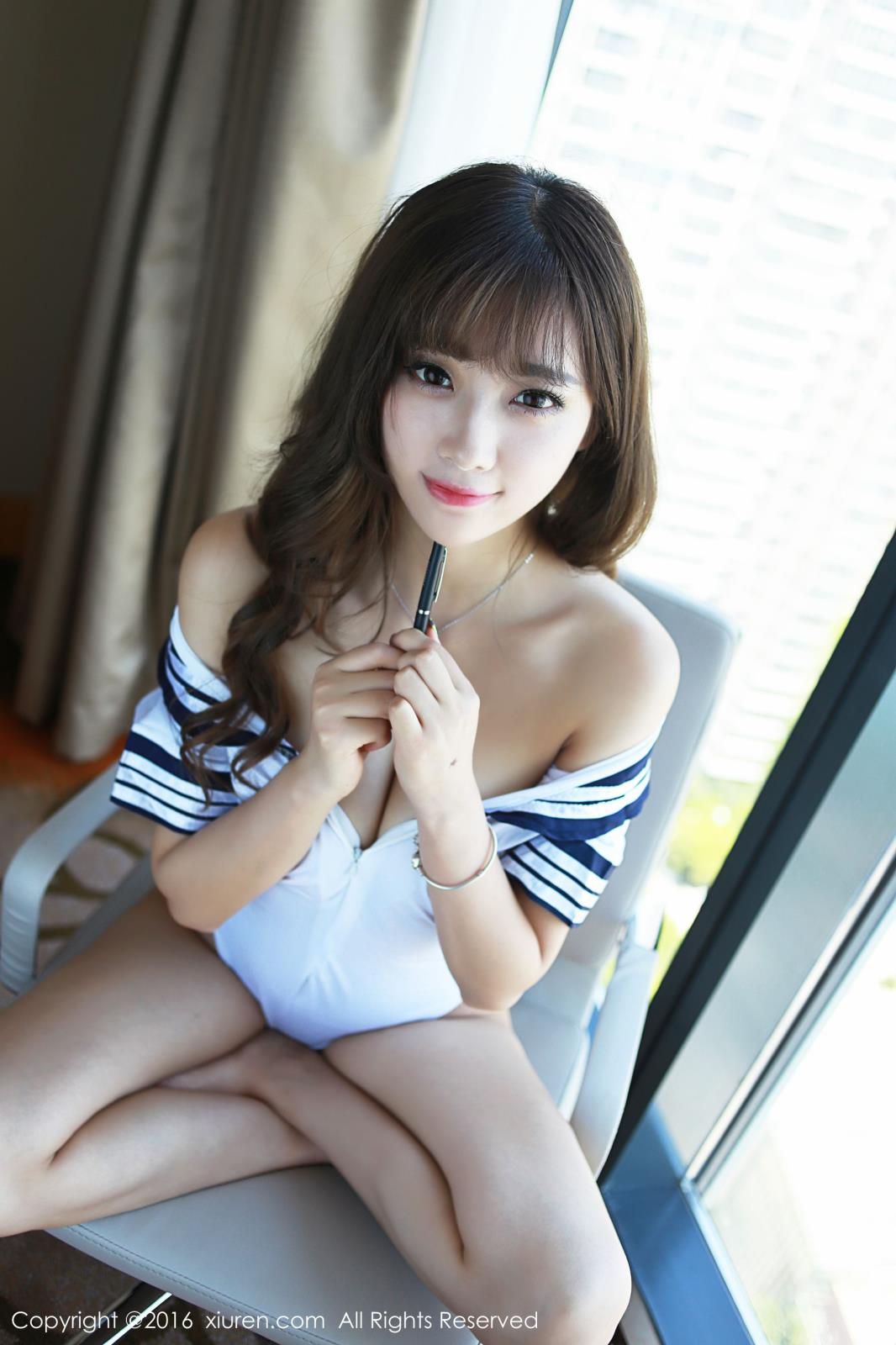 性感嫩模sugar小甜心CC兔女郎学生装制服诱惑写真