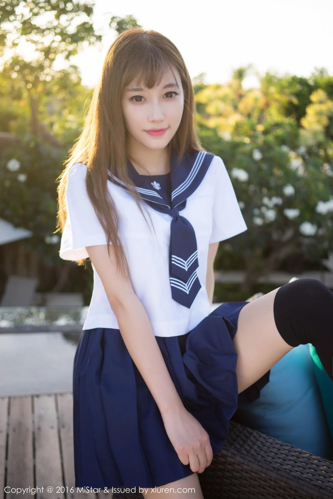 美女模特sugar小甜心CC比基尼学生装制服诱惑苏梅岛旅拍