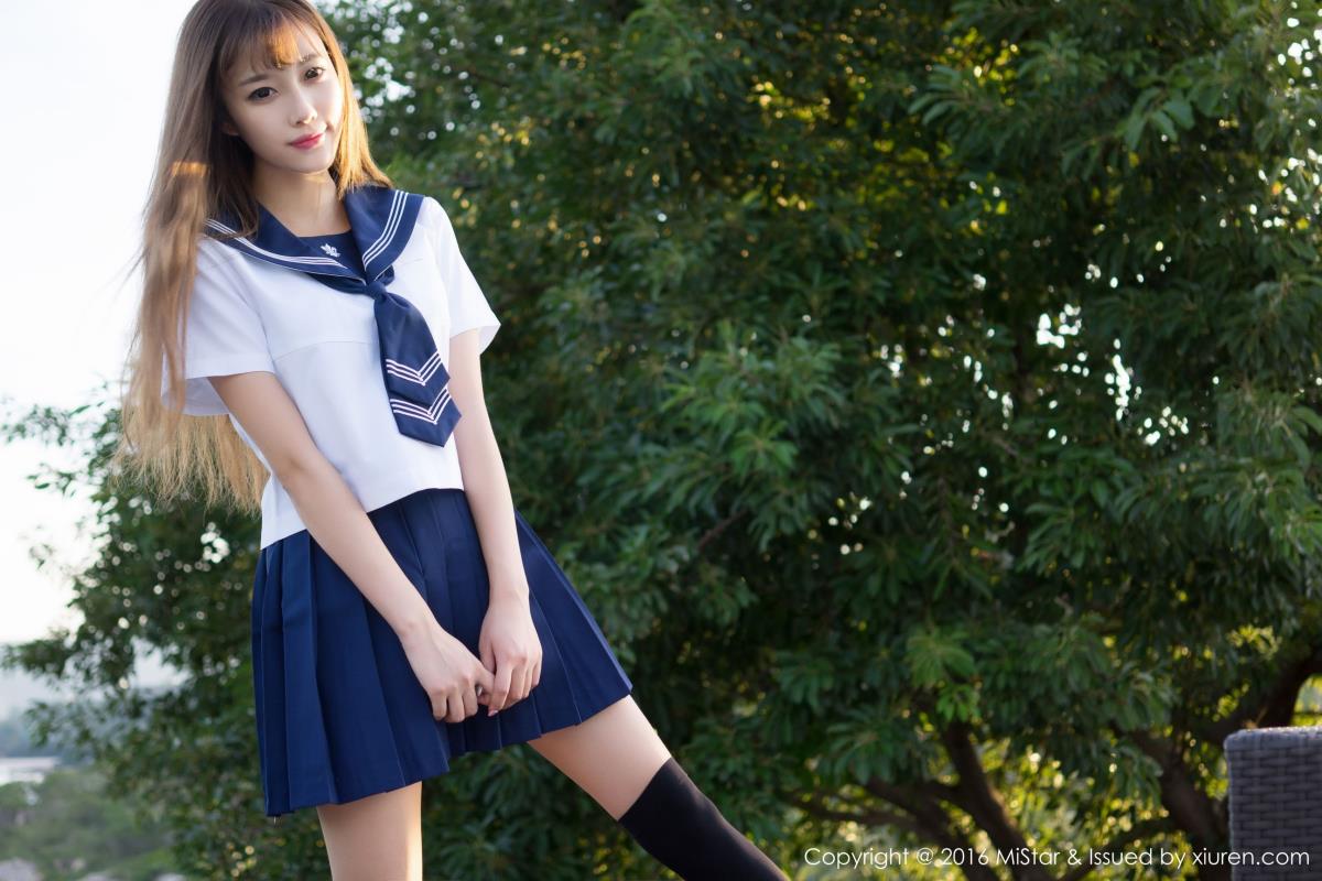 美女模特sugar小甜心CC比基尼学生装制服诱惑苏梅岛旅拍