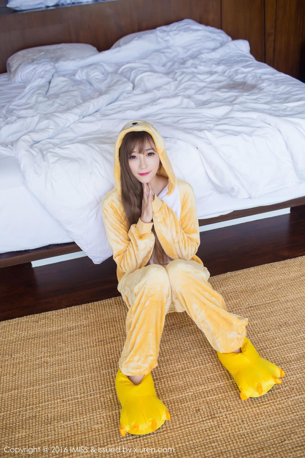 旗袍美女sugar小甜心CC黑丝美腿苏梅岛旅拍