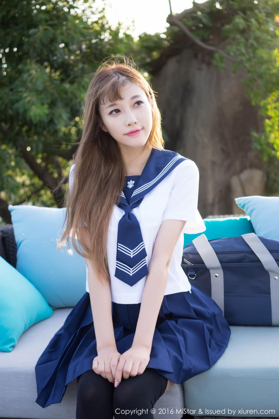 美女模特sugar小甜心CC比基尼学生装制服诱惑苏梅岛旅拍