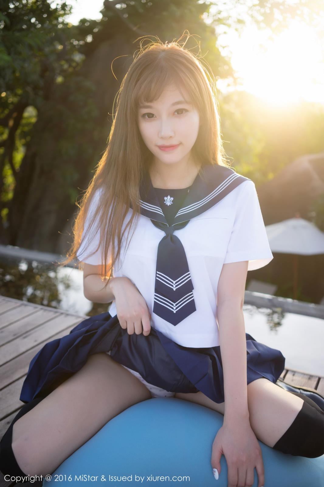 美女模特sugar小甜心CC比基尼学生装制服诱惑苏梅岛旅拍