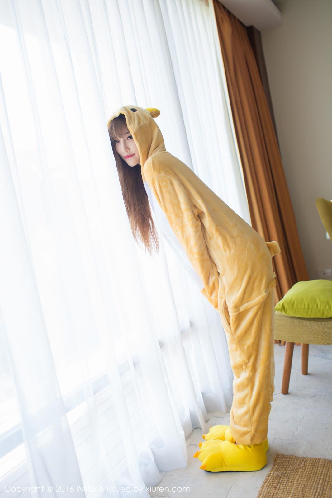 旗袍美女sugar小甜心CC黑丝美腿苏梅岛旅拍