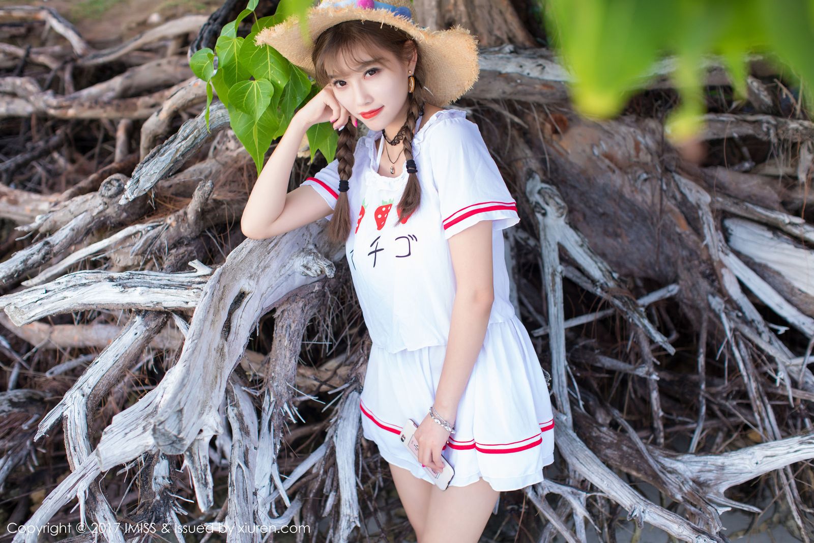 香车美女杨晨晨sugar阳光沙滩比基尼塞班旅拍