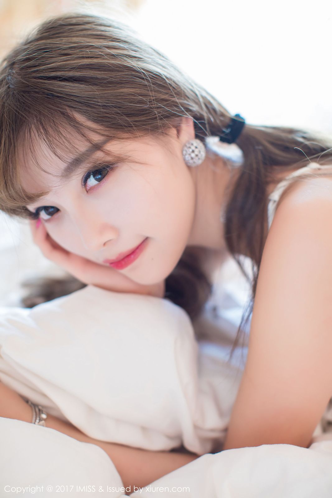 甜美女神杨晨晨sugar比基尼丝袜美腿内衣诱惑塞班岛旅拍