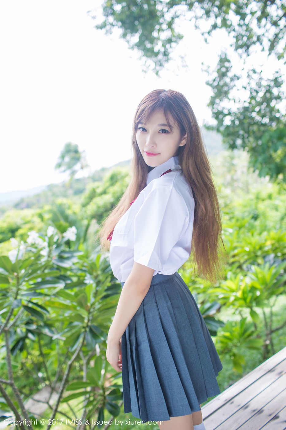 甜美女神杨晨晨sugar室外校服内衣制服诱惑苏梅岛旅拍