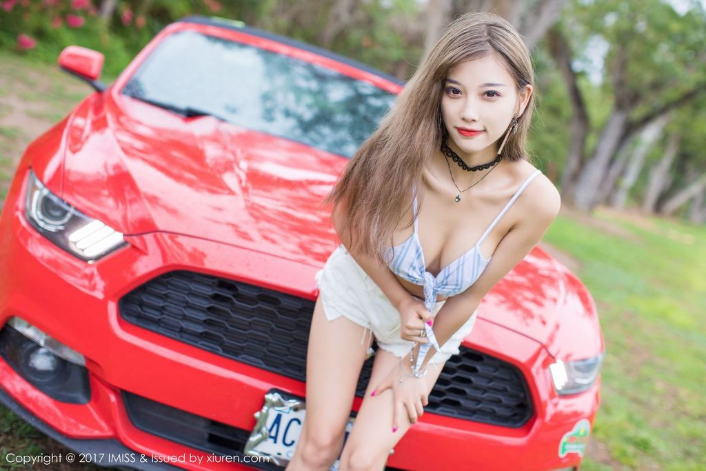 IMiss爱蜜社香车美女杨晨晨sugar修长美腿塞班清新旅拍