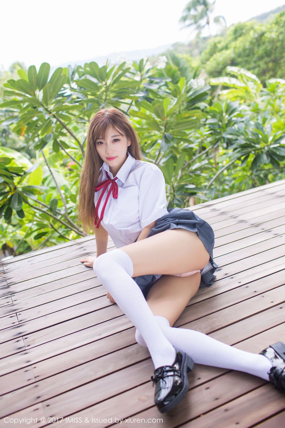 甜美女神杨晨晨sugar室外校服内衣制服诱惑苏梅岛旅拍