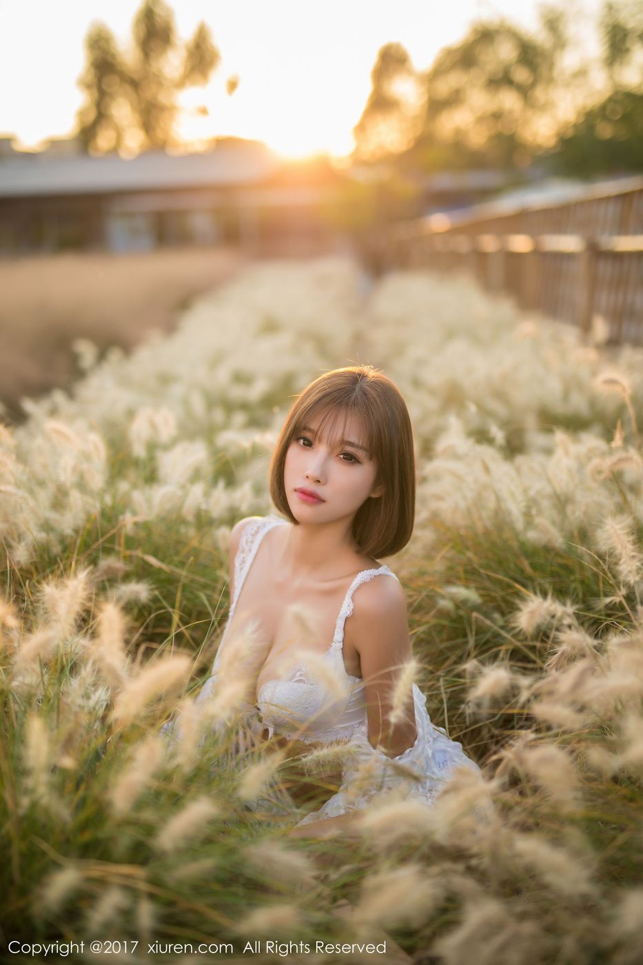 甜美女神杨晨晨sugar性感室外蕾丝内衣写真诱惑