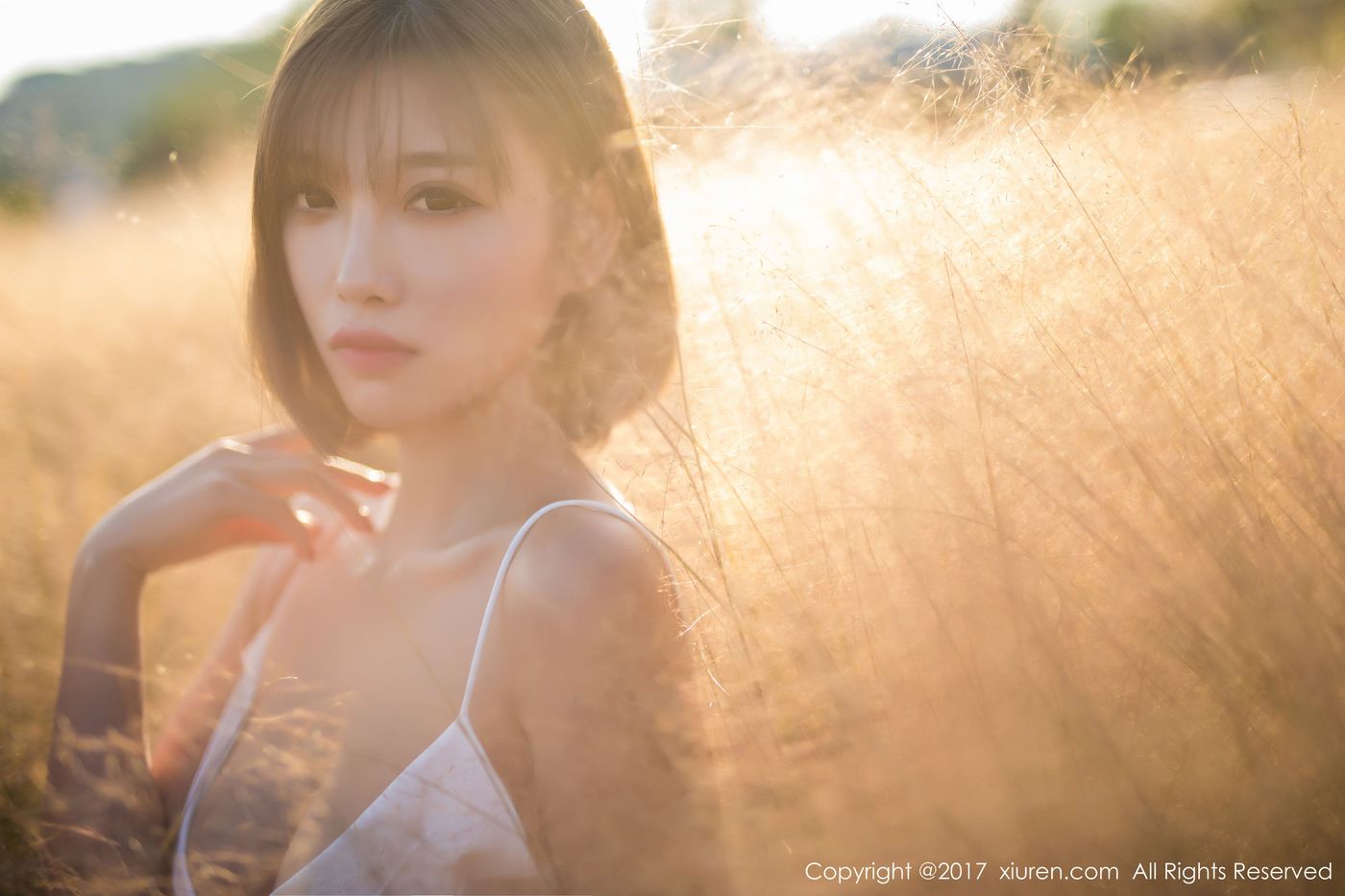甜美女神杨晨晨sugar性感室外蕾丝内衣写真诱惑