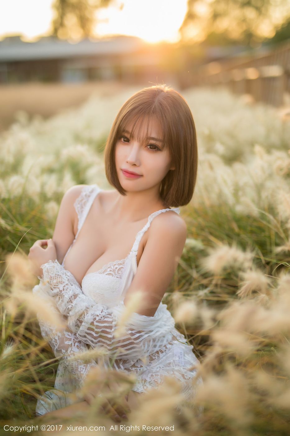 甜美女神杨晨晨sugar性感室外蕾丝内衣写真诱惑