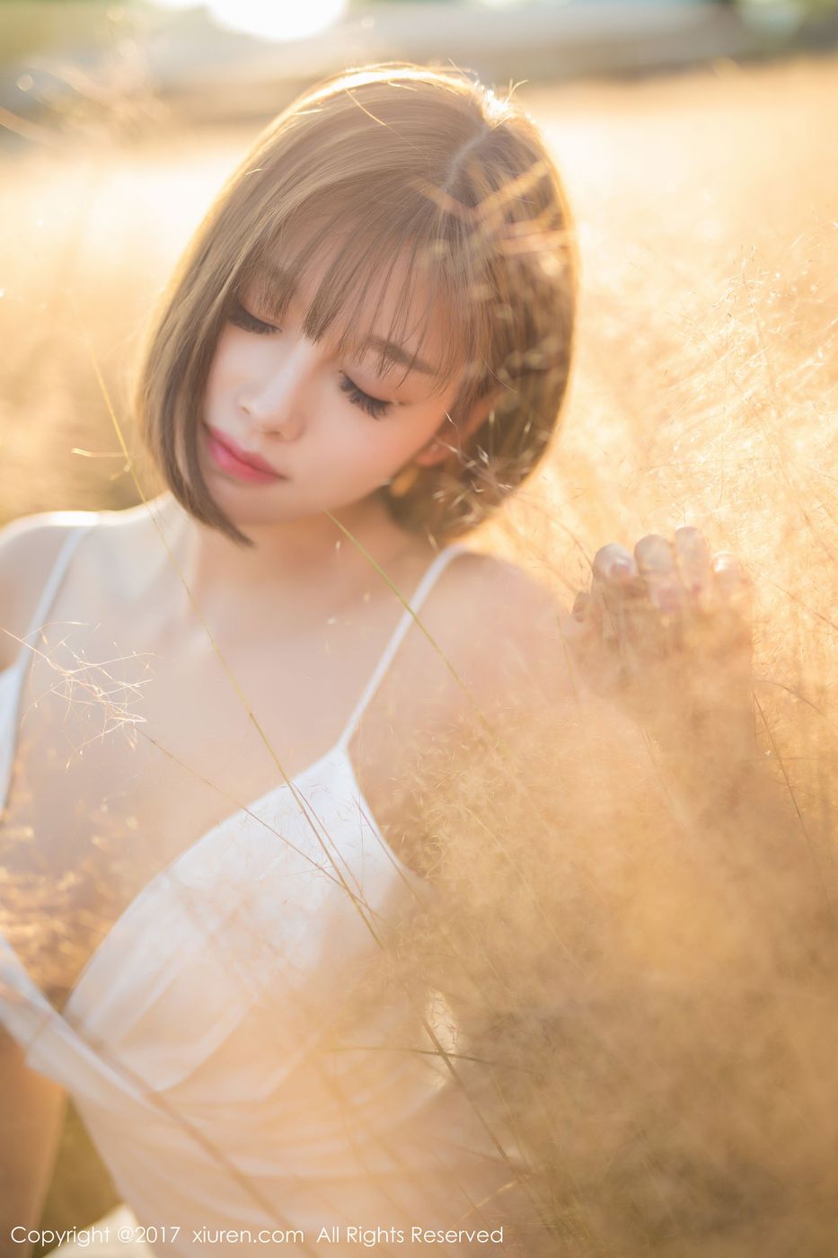 甜美女神杨晨晨sugar性感室外蕾丝内衣写真诱惑