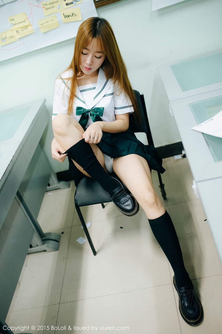 美女模特王雨纯JK水手服学生妹制服诱惑写真