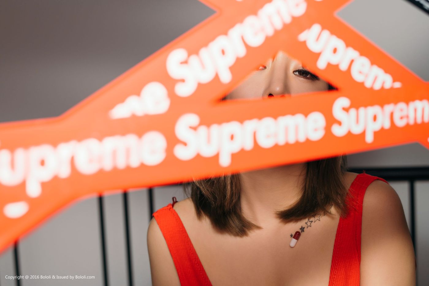 美女模特王雨纯红色诱惑连体衣Superme Vol.133