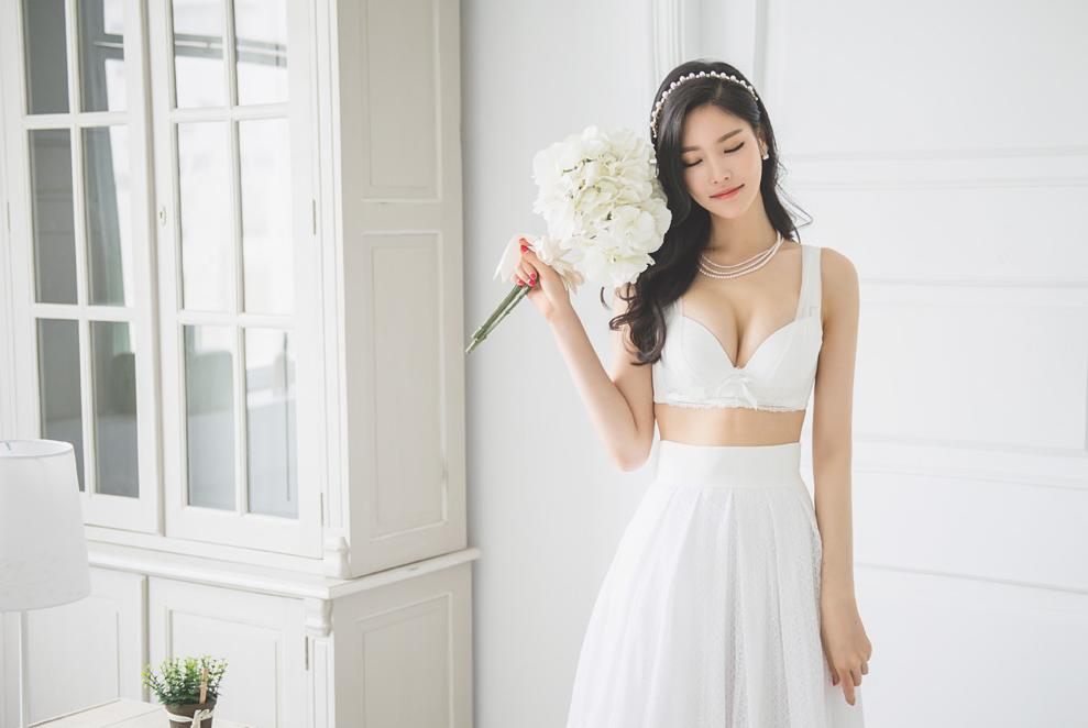 韩国美女模特朴正允2016年休闲服饰婚纱冷艳写真特辑