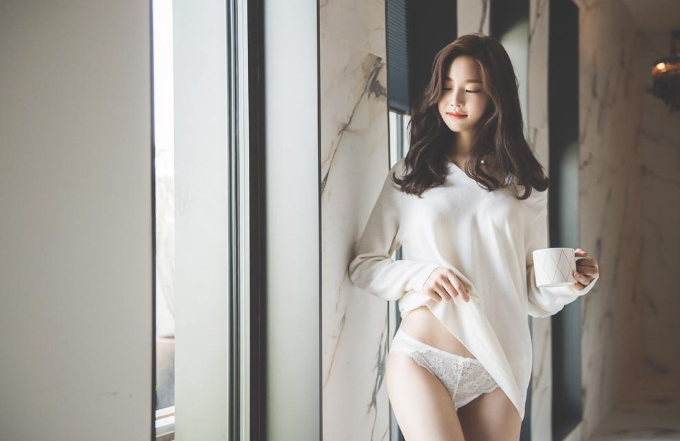 韩国美女模特朴正允2016年休闲服饰婚纱冷艳写真特辑