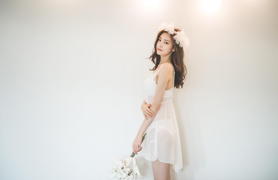 韩国美女模特朴正允2016年休闲服饰婚纱冷艳写真特辑