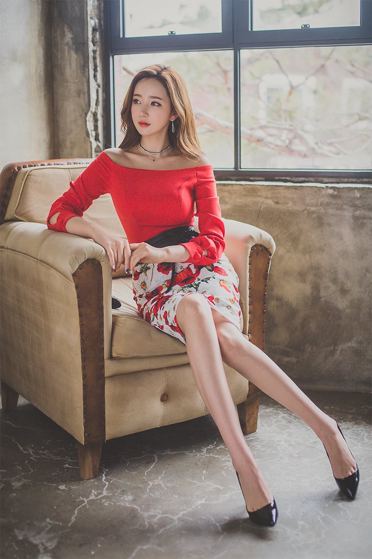 韩国网拍模特李妍静家居室内气质系列拍摄写真