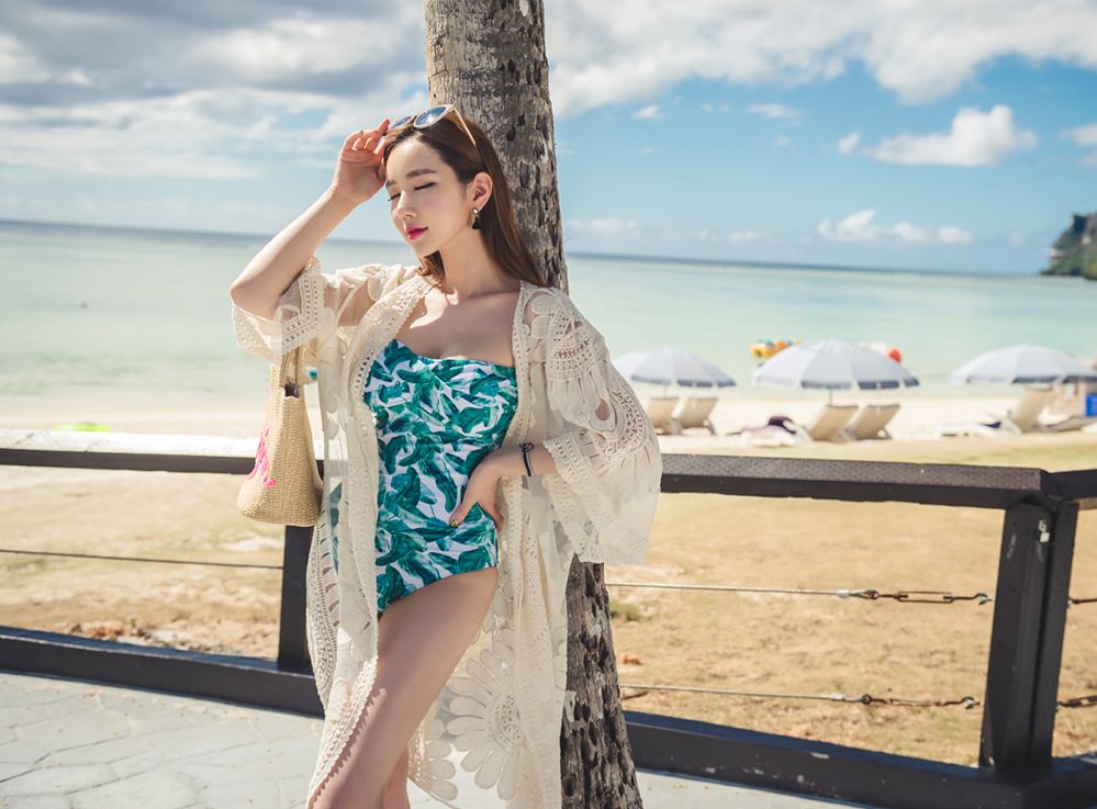 韩国网拍模特李妍静2017年MayBeach比基尼系列