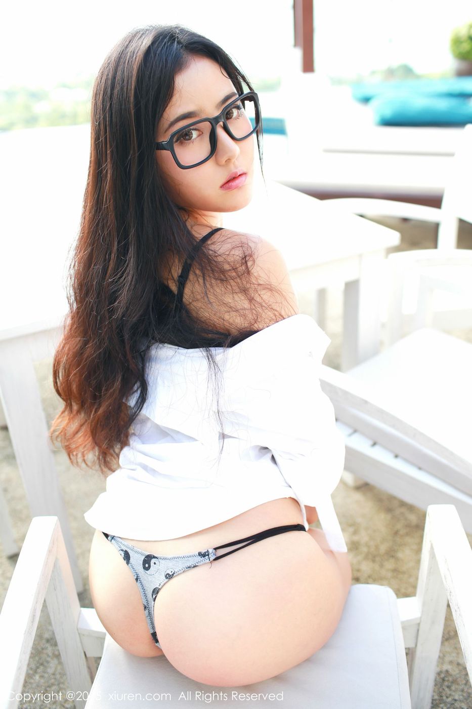 性感女神Manuela玛鲁娜职场OL女教师制服诱惑苏梅旅拍