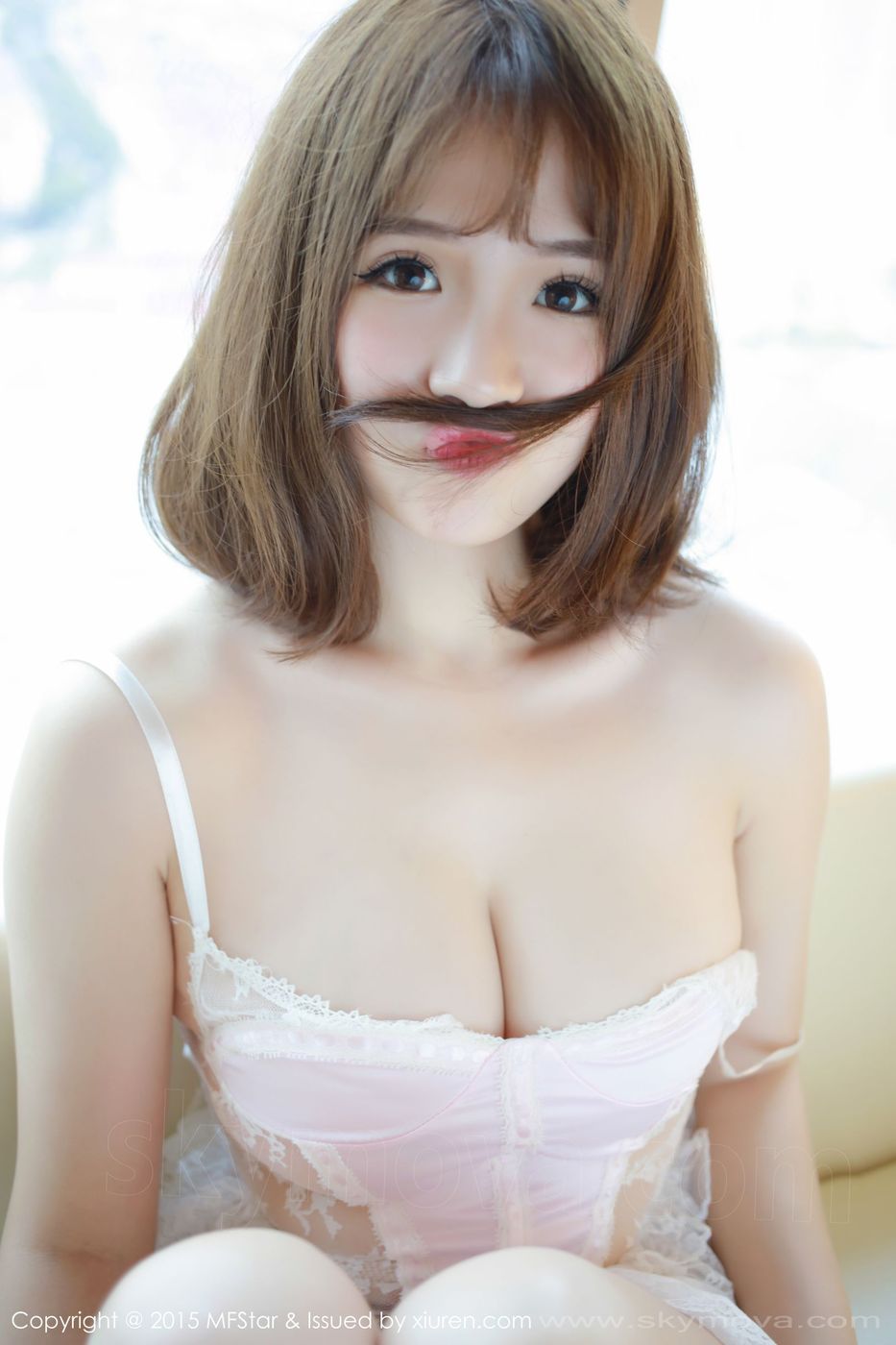 娇艳小萝莉徐cake童颜巨乳第二套私房写真 VOL.013