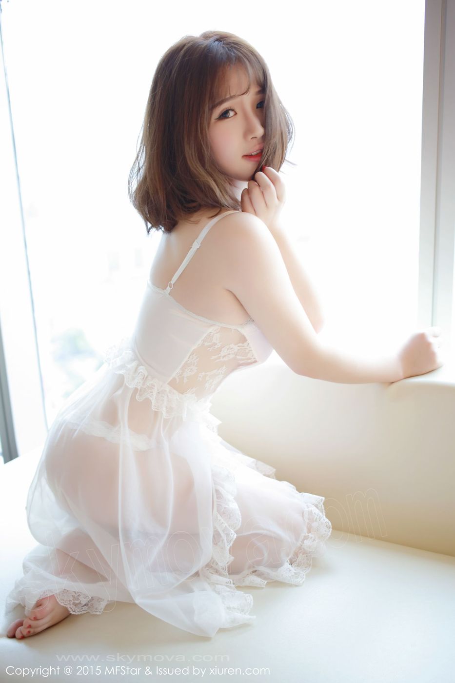 [MFStar模范学院] 粉嫩粉嫩养眼美女徐cake童颜巨乳第一套私房写真 VOL.012