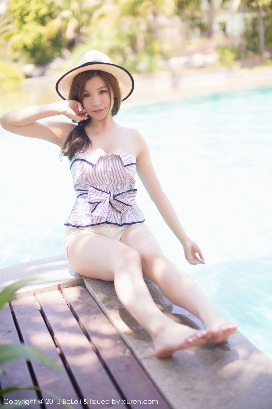 清新美女刘娅希比基尼爆乳泳衣诱惑三亚旅拍写真 VOL.014