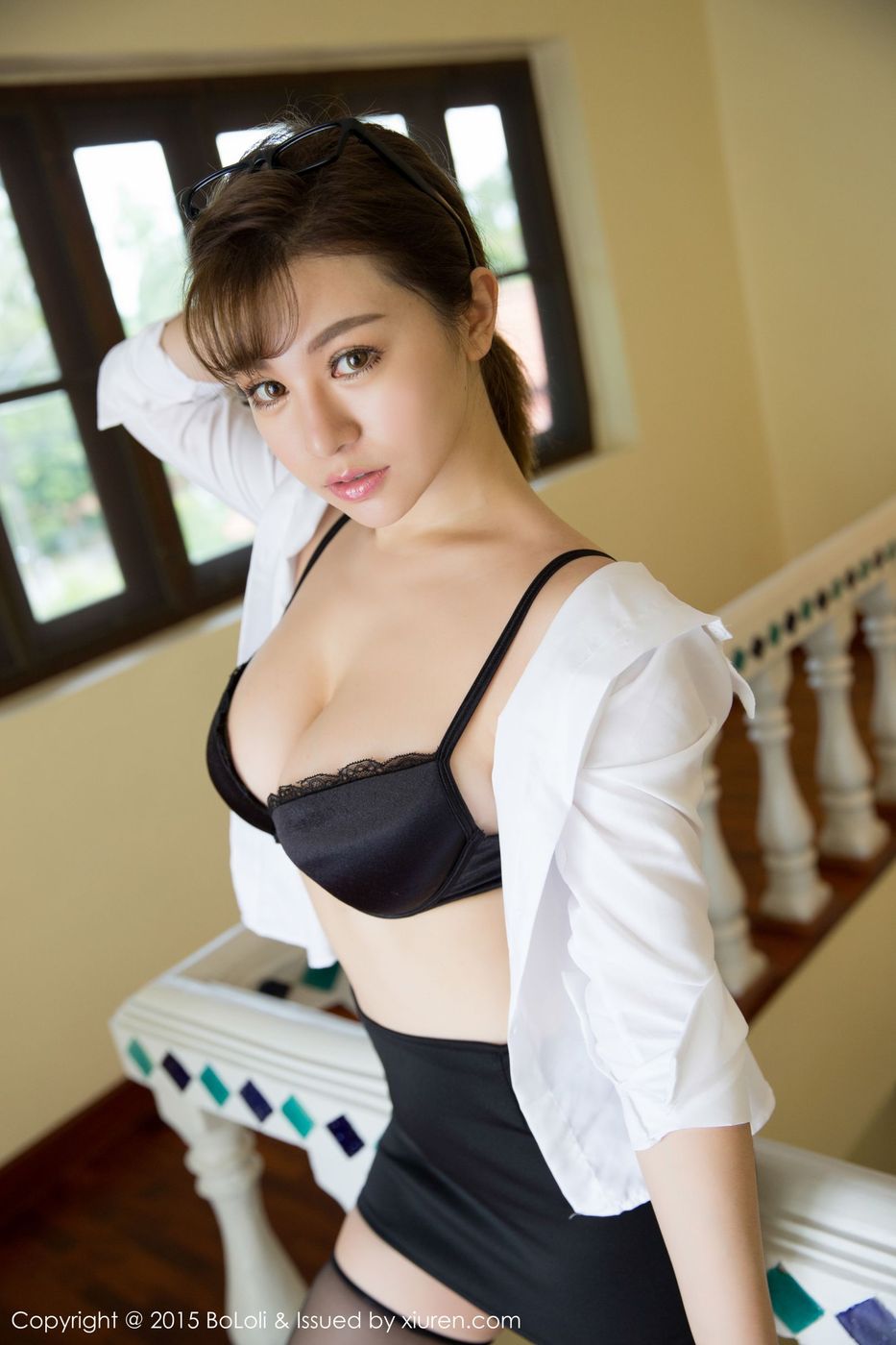 宅男女神刘娅希职场OL黑丝美腿制服诱惑普吉岛第二套写真 VOL.078
