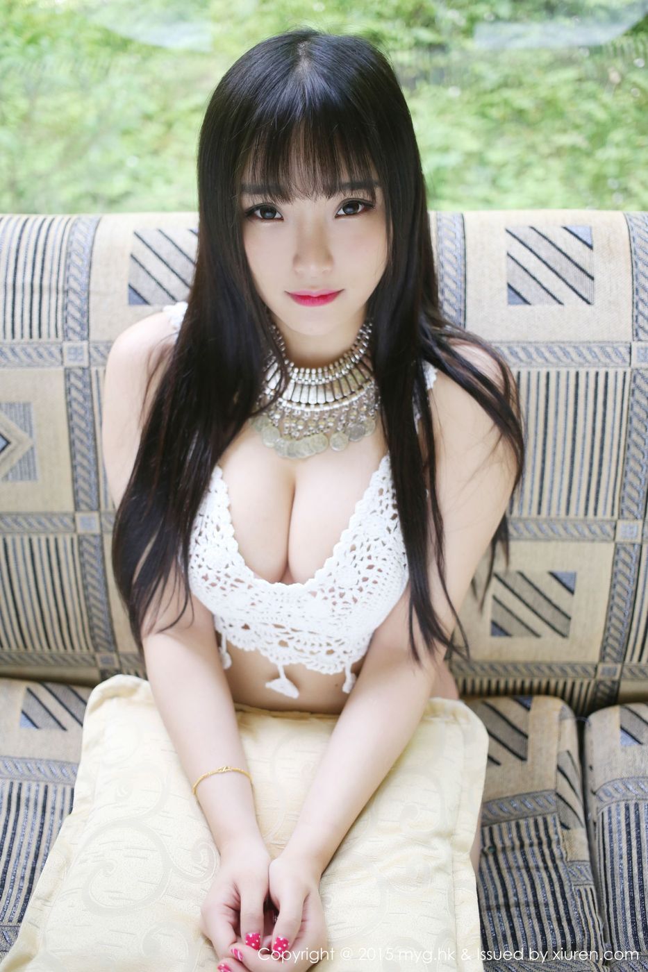 性感女神夏瑶baby白皙巨乳诱惑翘臀九寨沟旅拍 Vol.124
