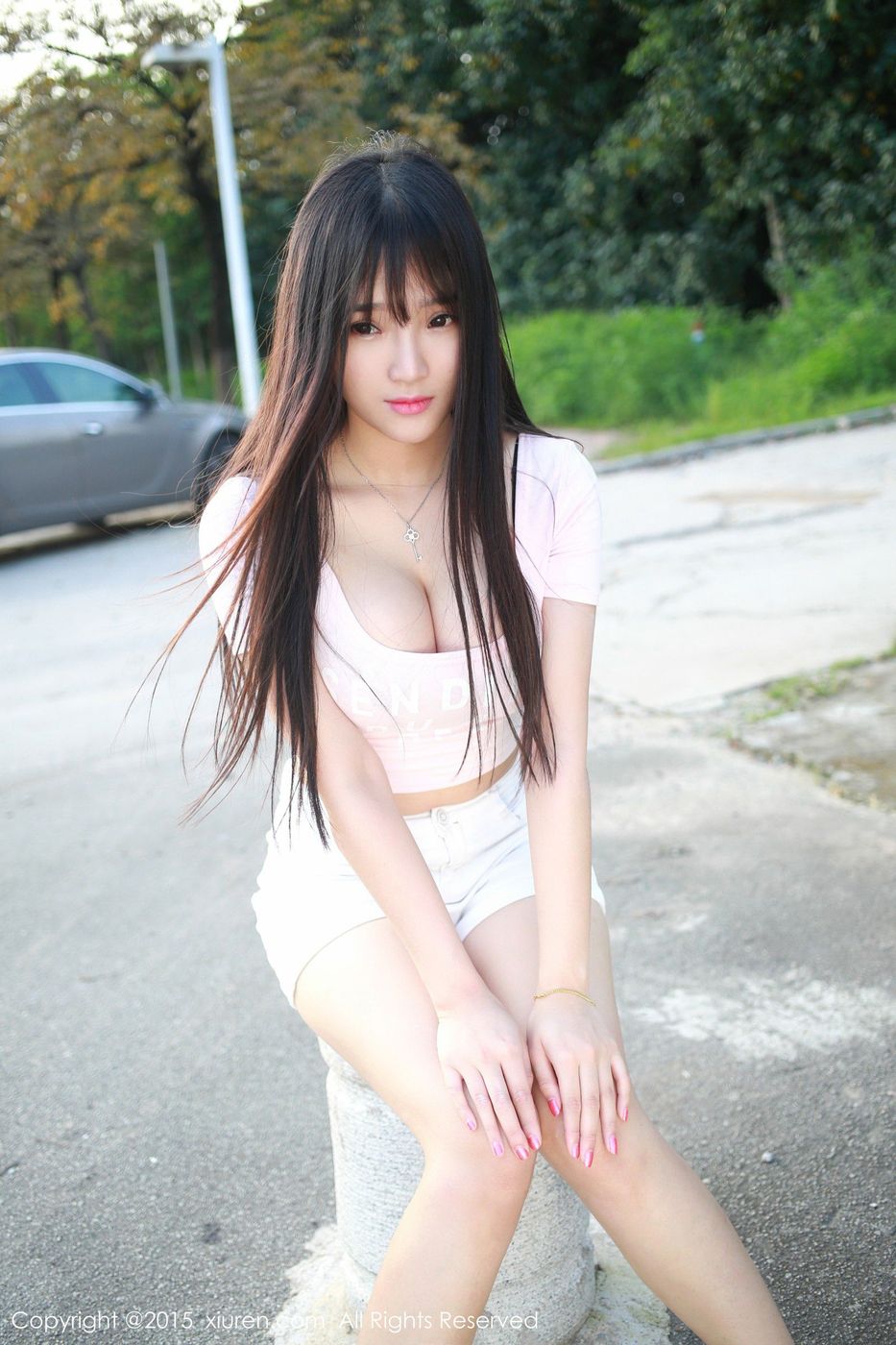 极品美女模特夏瑶baby广州大学城清新外拍 No.345