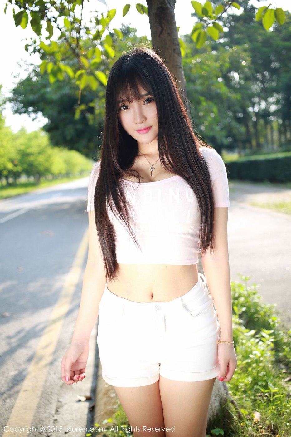 极品美女模特夏瑶baby广州大学城清新外拍 No.345
