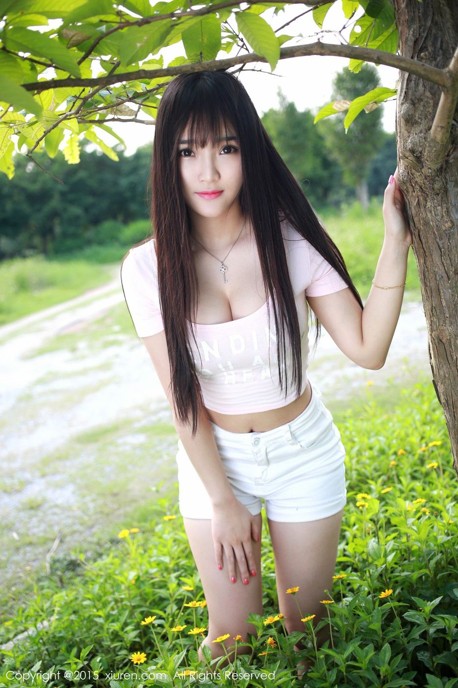 极品美女模特夏瑶baby广州大学城清新外拍 No.345