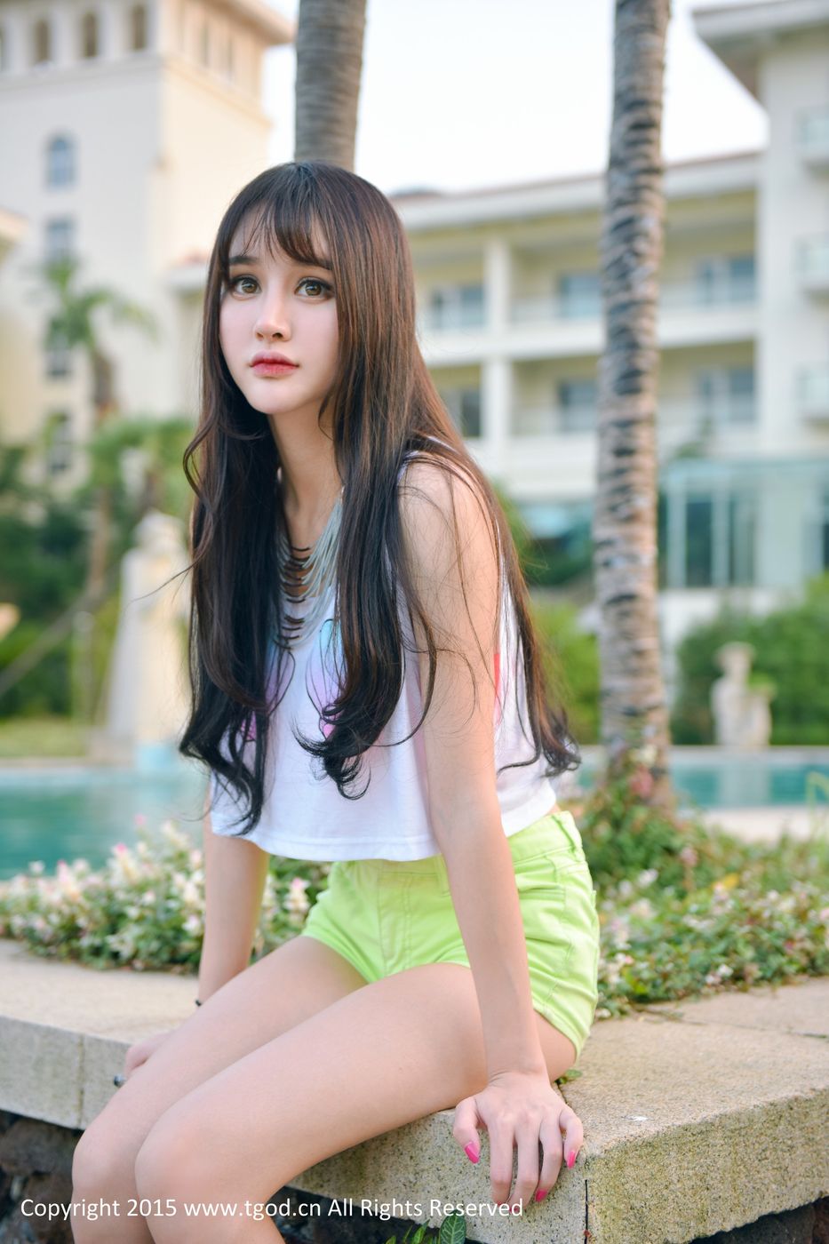 极品美女Cheryl青树死库水云曼户外旅拍第二刊