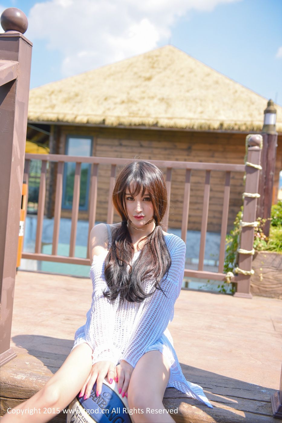 极品美女Cheryl青树死库水云曼户外旅拍第二刊