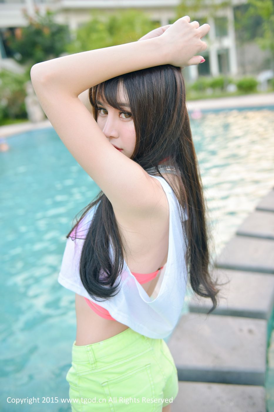 极品美女Cheryl青树死库水云曼户外旅拍第二刊