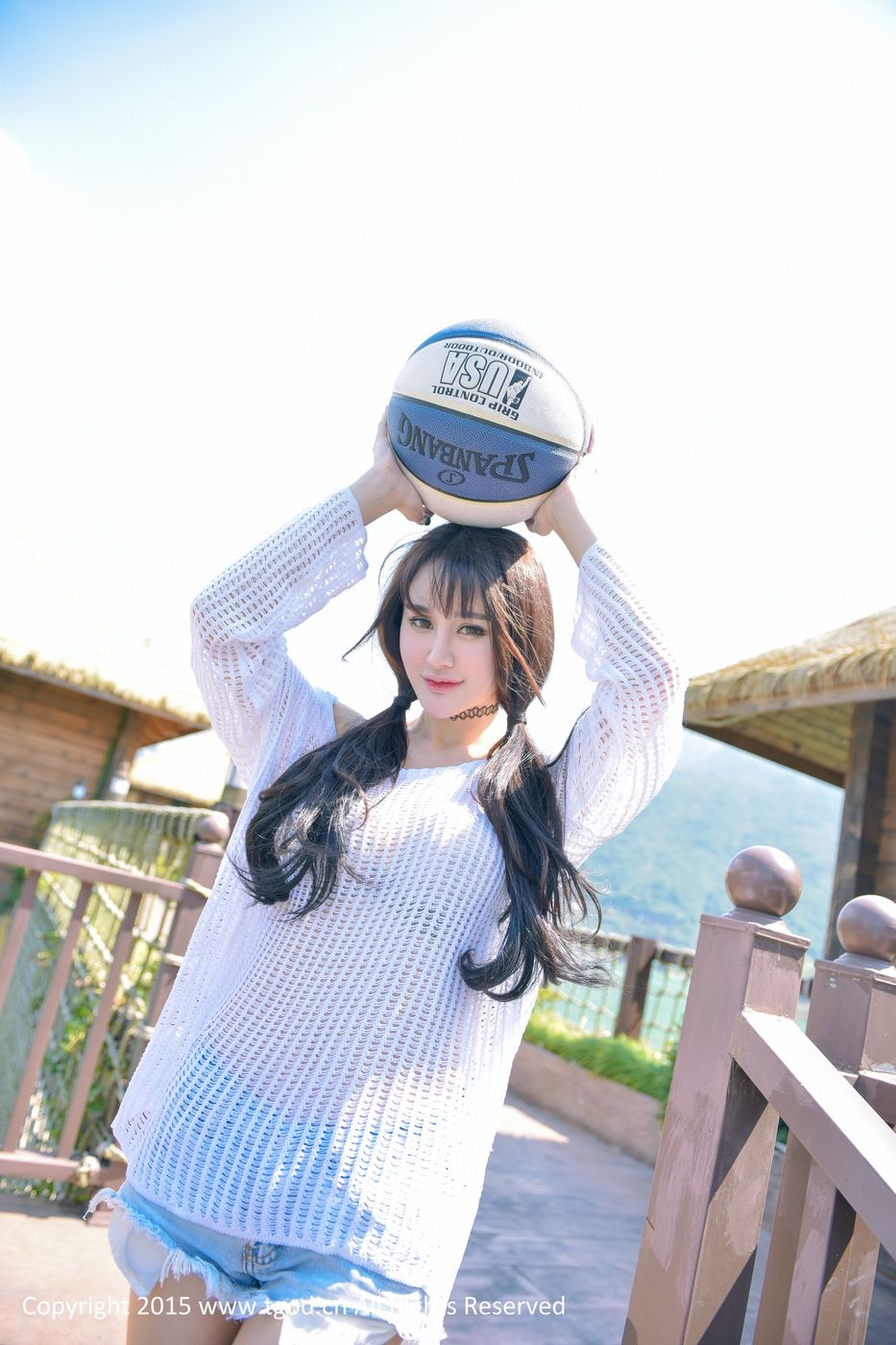 极品美女Cheryl青树死库水云曼户外旅拍第二刊