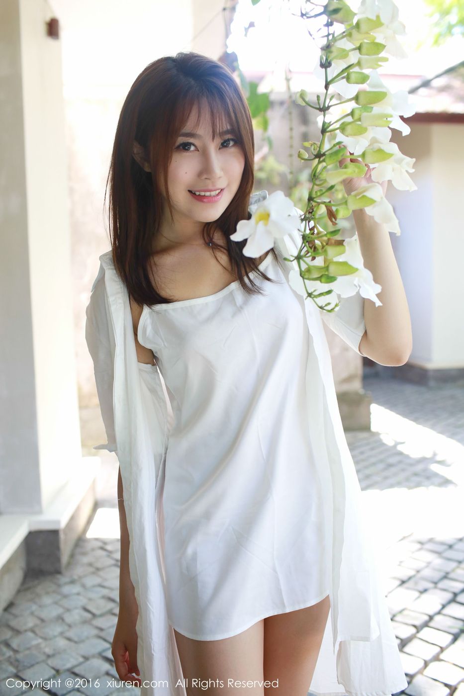 性感女神许诺Sabrina巴厘岛户外旅拍第二套 No.562