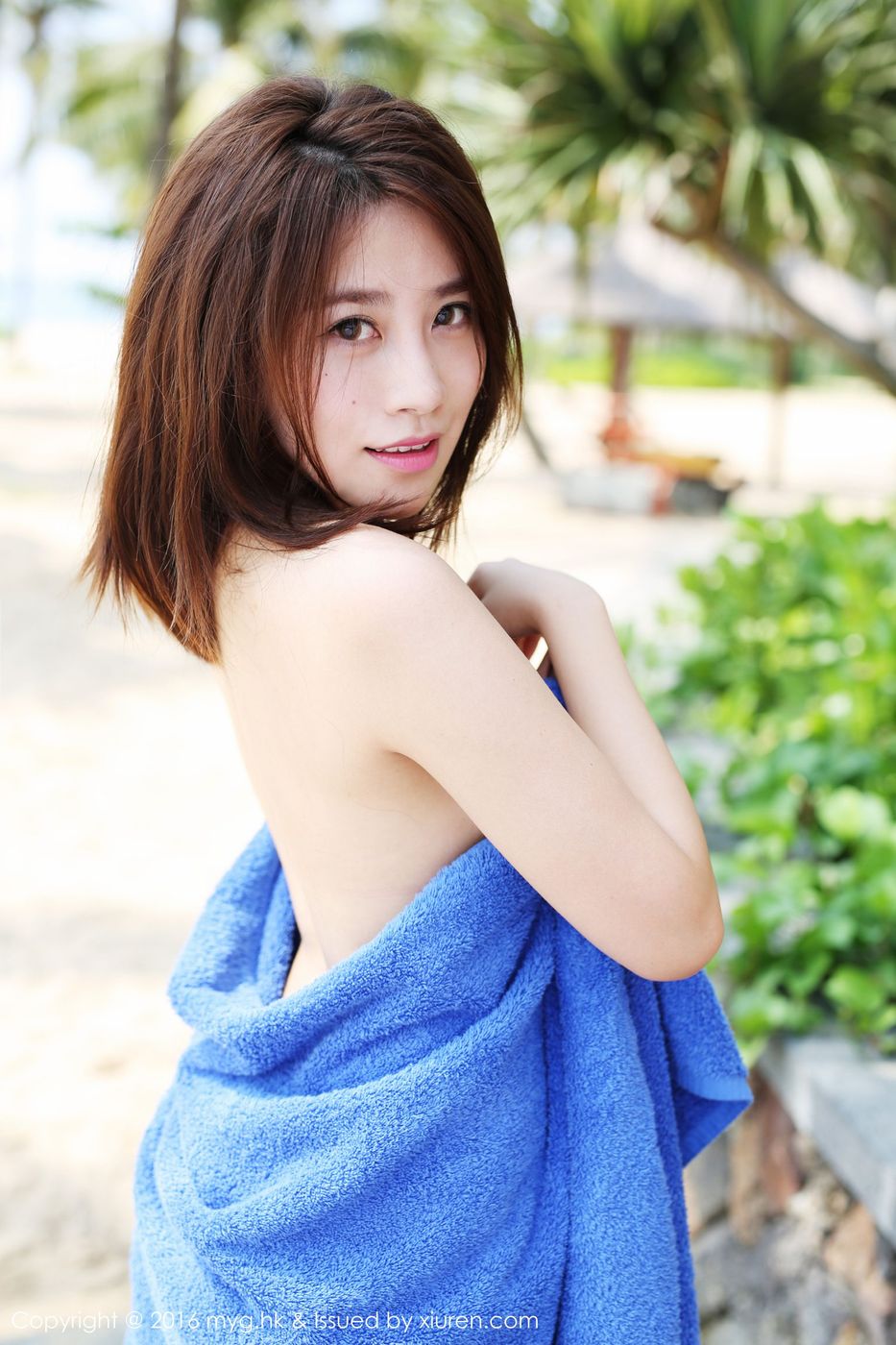 美女模特许诺Sabrina性感睡衣浴巾裹胸三亚旅拍 Vol.228