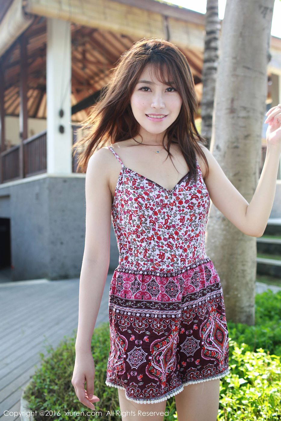 性感女神许诺Sabrina巴厘岛户外旅拍第二套 No.562